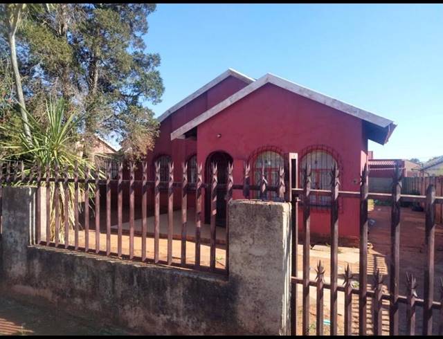 3 BEDROOM HOUSE FOR SALE IN ENNERDALE